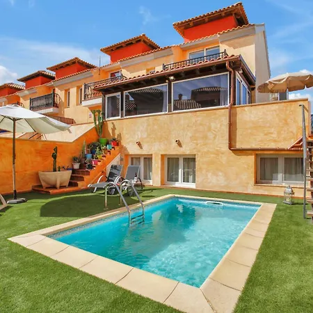 Amazing By The With Private Pool Βίλα
