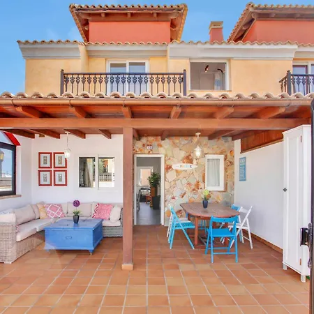 Βίλα Amazing By The With Private Pool Κοραλέχο